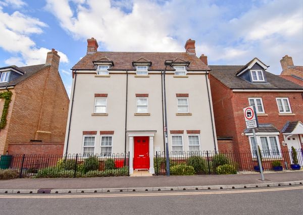 Brooklands Avenue, Wixams, MK42
