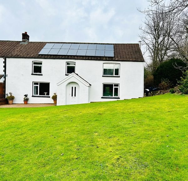 Efail Isaf, Pontypridd, CF38
