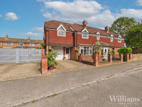 Stanbridge Close, Haddenham, HP17