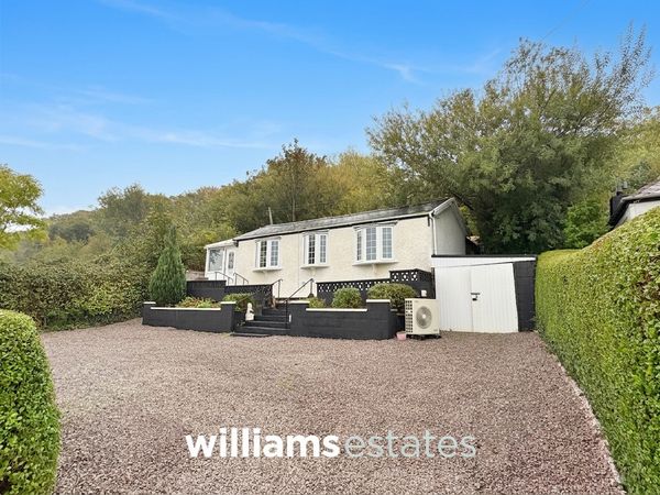 Mostyn Road, Gronant, LL19