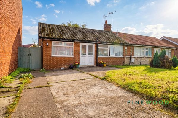 Baker Street, Creswell, S80