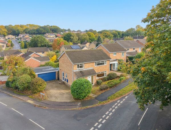Moorland View Road, Chesterfield, S40