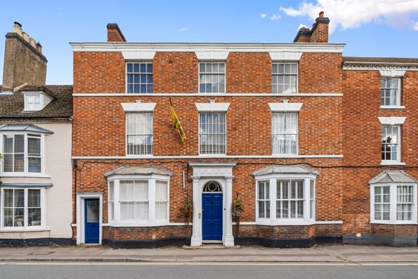 Bridge Street, Gore House, WR10