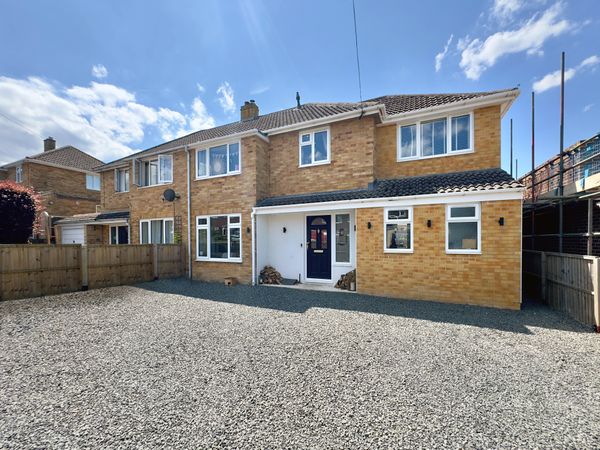 Sarajac Avenue, East Challow, OX12