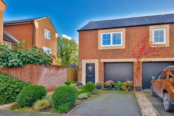 Jubilee Drive, Whalley, BB7