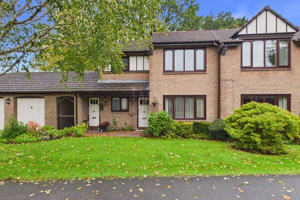 Dudlow Green Road, Appleton, WA4