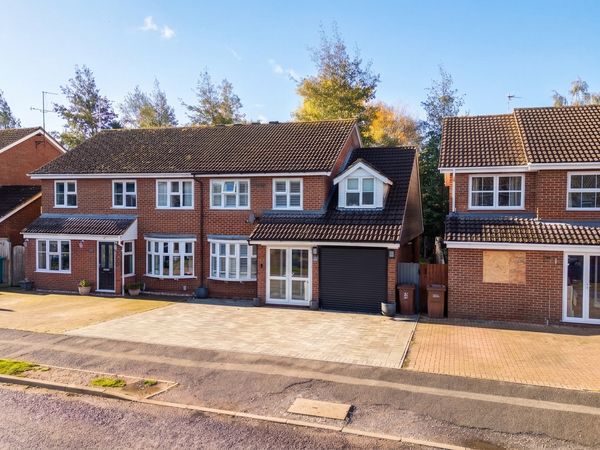 Dalesford Road, Aylesbury, HP21