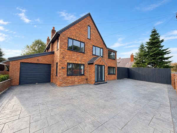 Main Street, Cayton, YO11