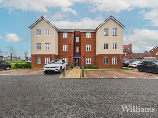 Elton Close, Aylesbury, HP18