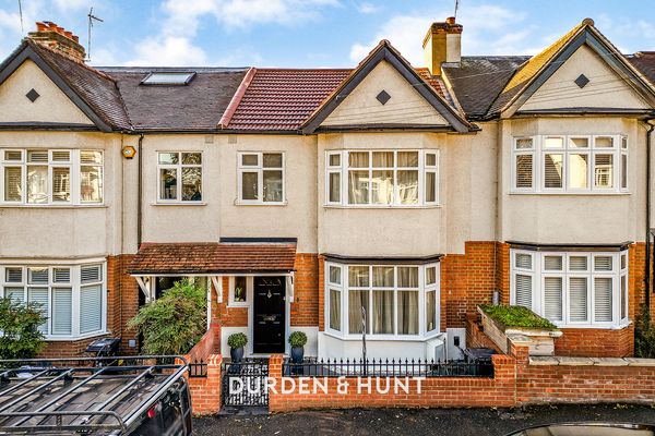 Gordon Road, London, E18