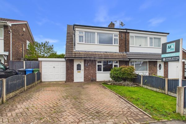Birdwell Drive, Great Sankey, WA5
