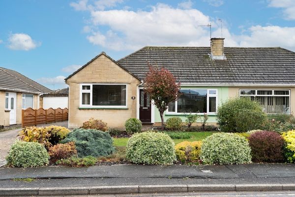 Pen Close, Swindon, SN25