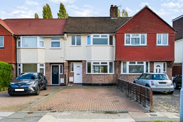 Caverleigh Way, Worcester Park, KT4