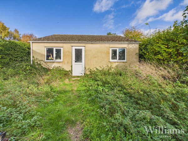 26A Prebendal Avenue, Aylesbury, HP21