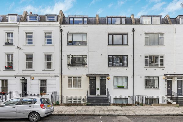 Westmoreland Terrace, London, SW1V